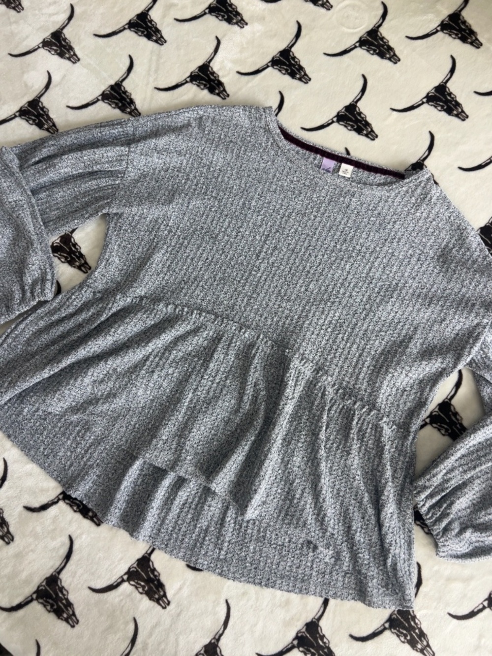 Alya Gray Waffle Knit Tiered Peplum Top Size M